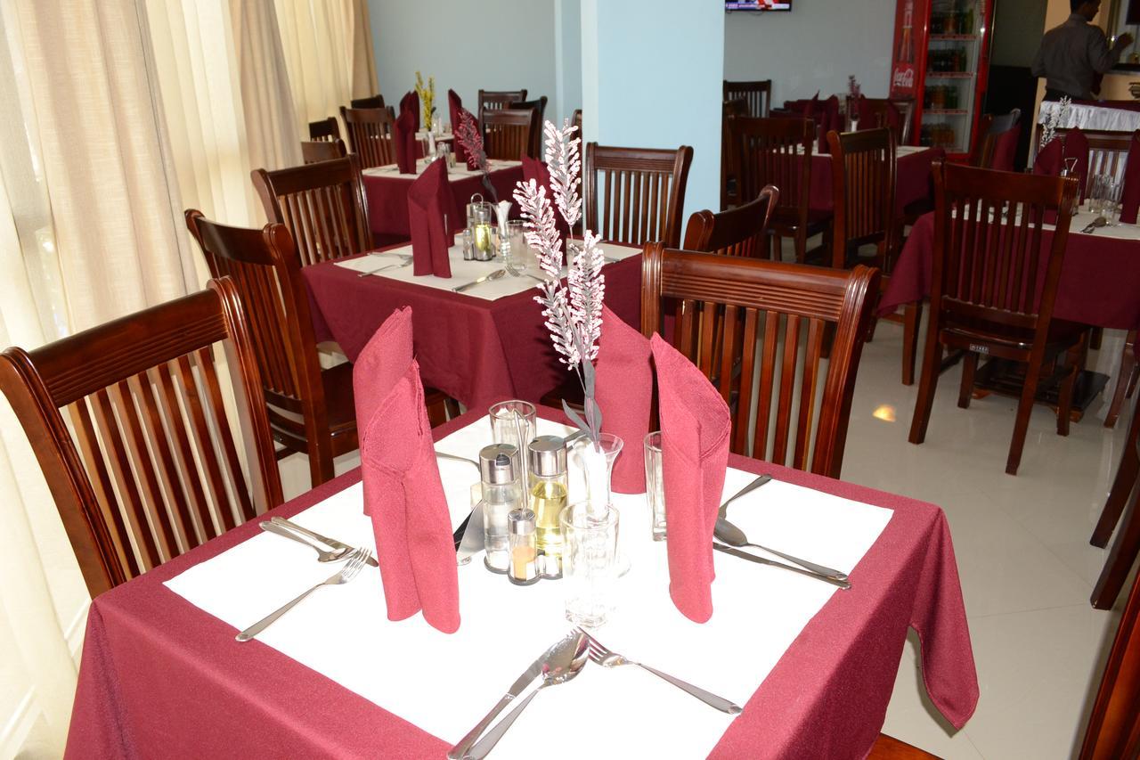 Lakemark Hotel And Tour Service Bahir Dar Exteriér fotografie