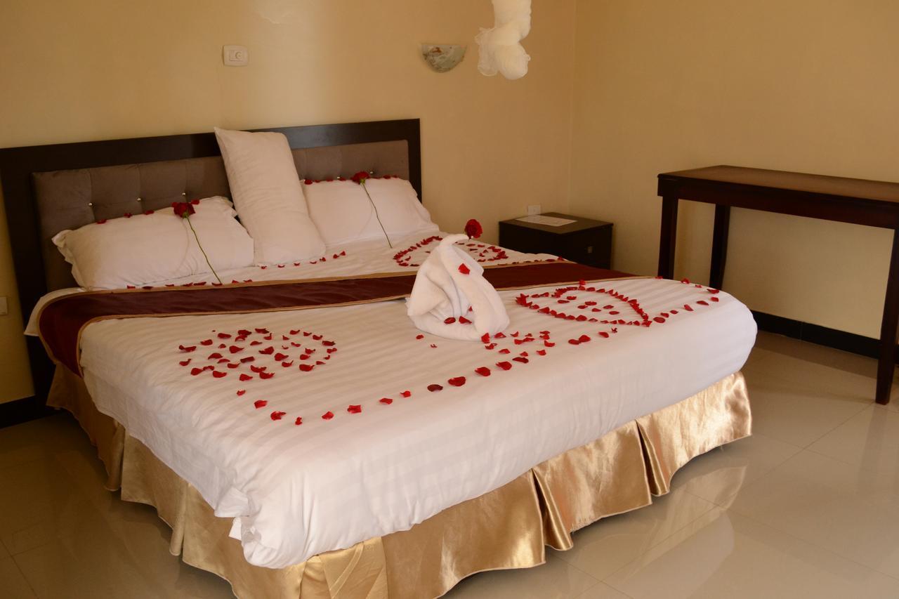Lakemark Hotel And Tour Service Bahir Dar Exteriér fotografie