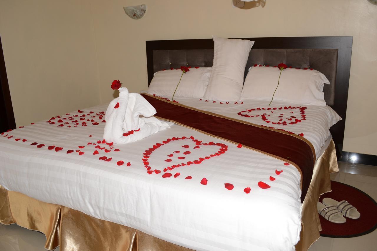 Lakemark Hotel And Tour Service Bahir Dar Exteriér fotografie