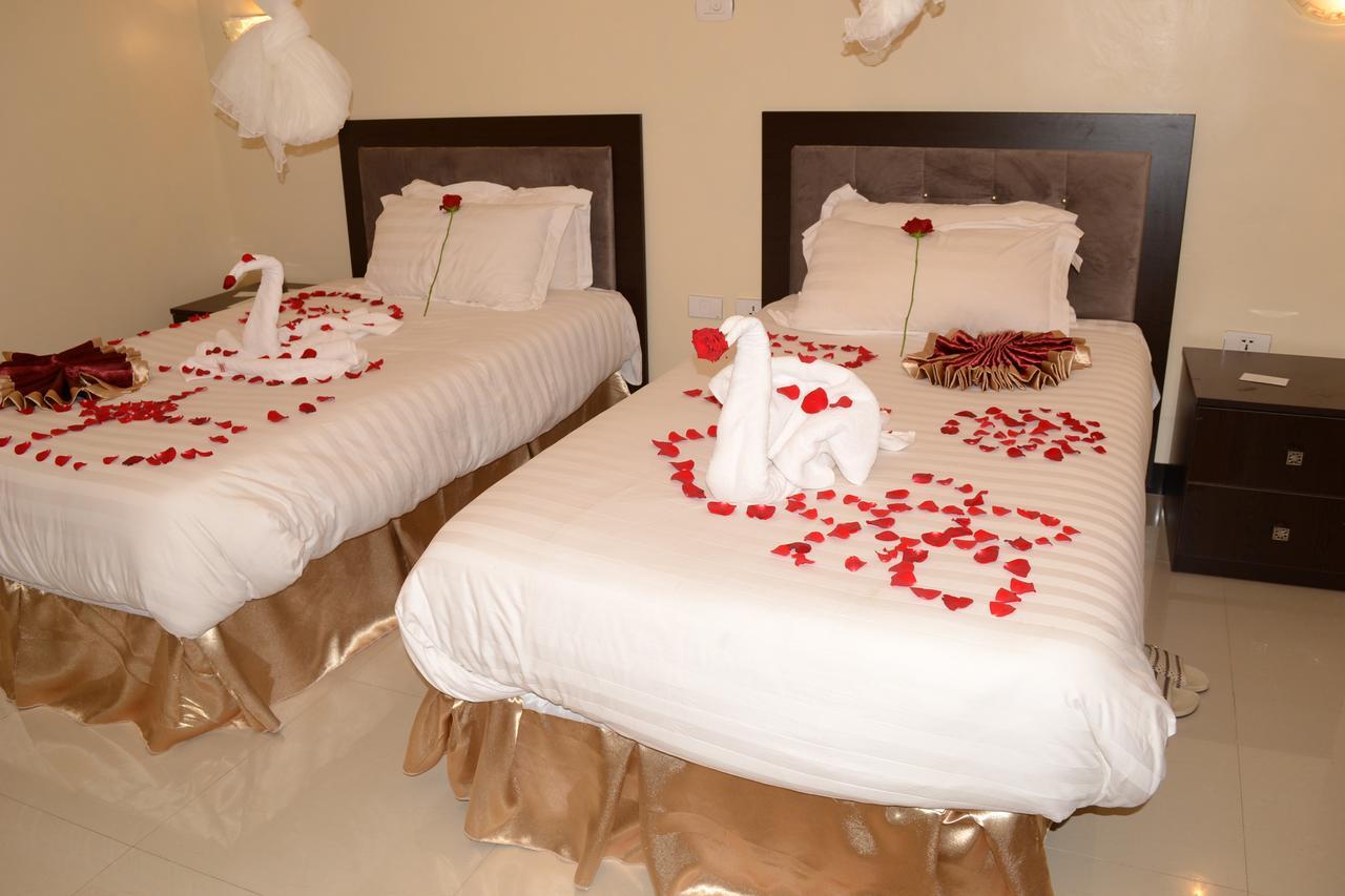 Lakemark Hotel And Tour Service Bahir Dar Exteriér fotografie