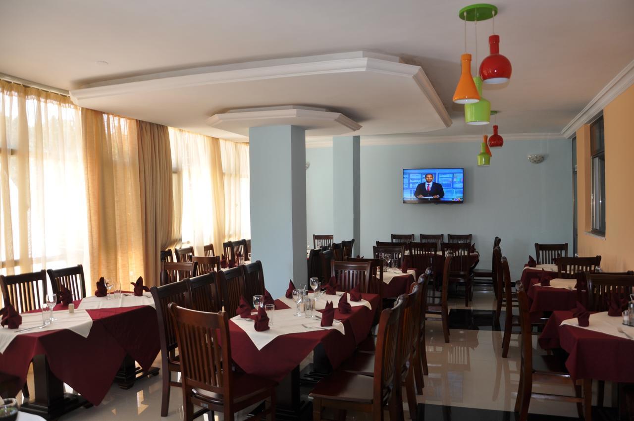 Lakemark Hotel And Tour Service Bahir Dar Exteriér fotografie