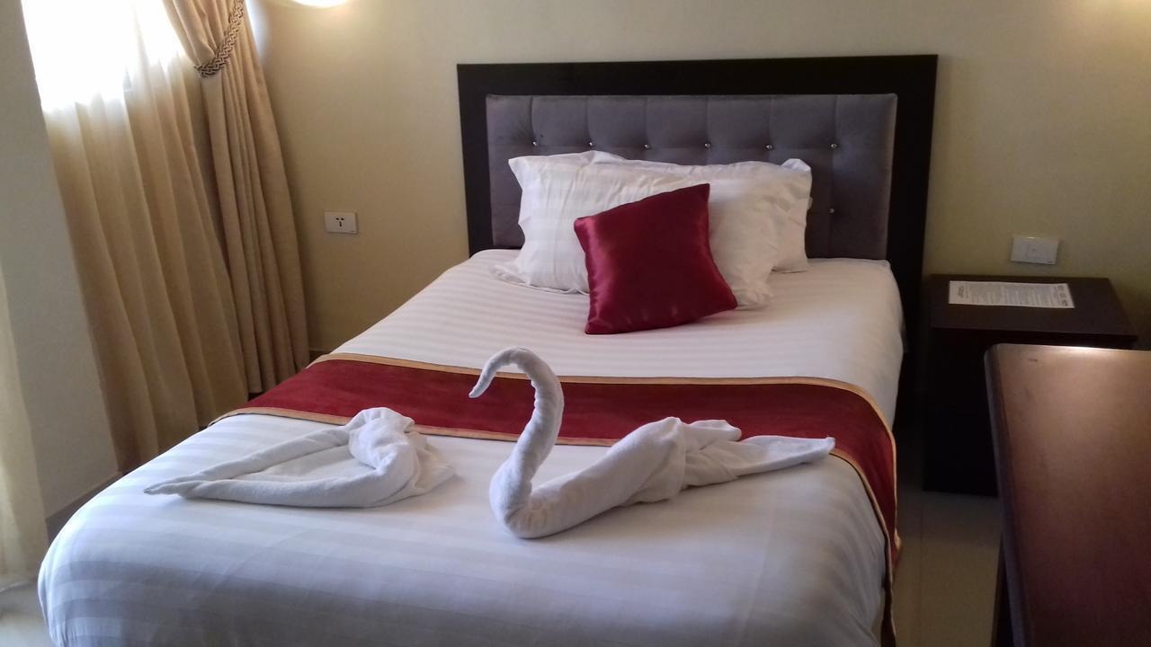 Lakemark Hotel And Tour Service Bahir Dar Exteriér fotografie