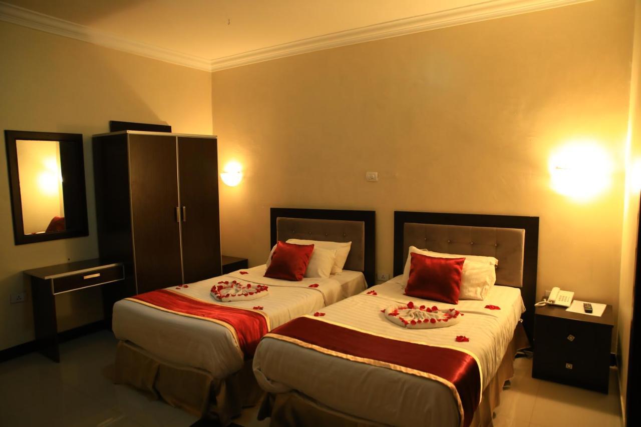 Lakemark Hotel And Tour Service Bahir Dar Exteriér fotografie
